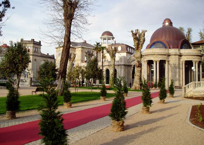 Hotel, Spa y Balneario de aguas termales - Balneario Mondariz