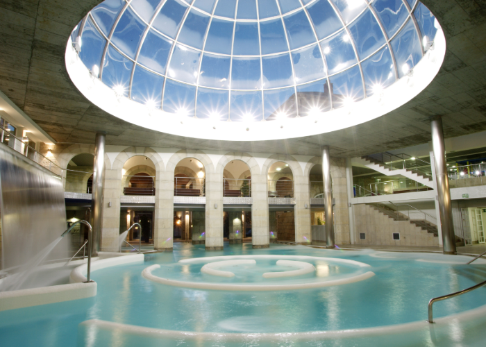 Hotel, Spa y Balneario de aguas termales - Balneario Mondariz